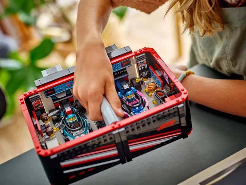 LEGO® 60444 F1 Garage & Mercedes-AMG & Alpine Cars - City