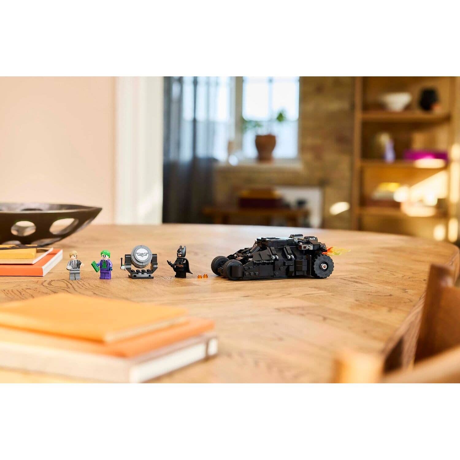 LEGO® 76303 Batman™ Tumbler Vs. Two-face & The Joker™ - DC Super Heroes