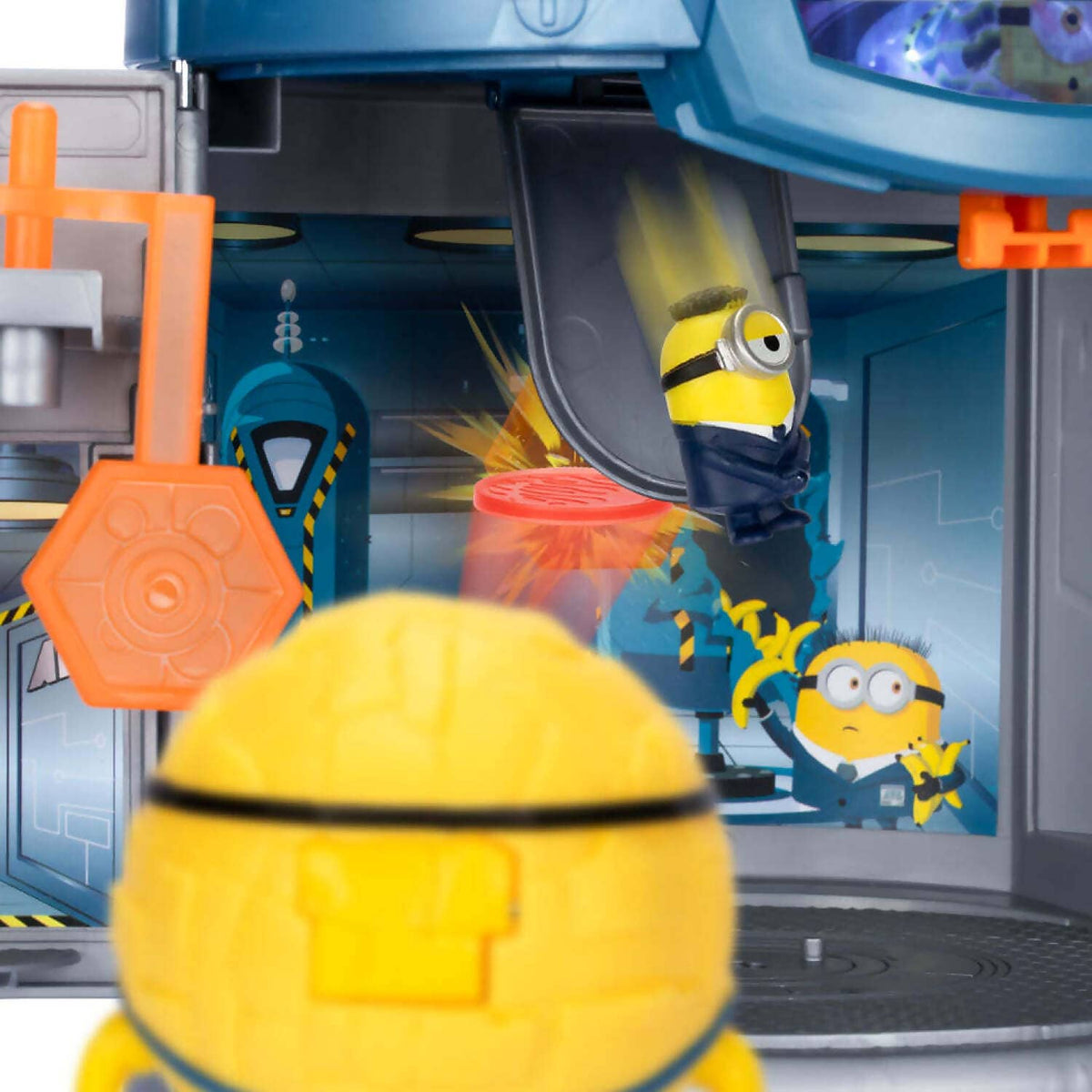 Despicable Me - 4 - Transformation Invention Chamber