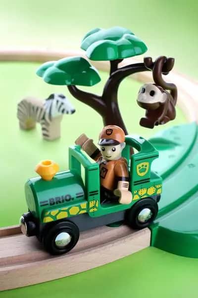BRIO World - Wooden Train Set Safari Railway Set 17pce