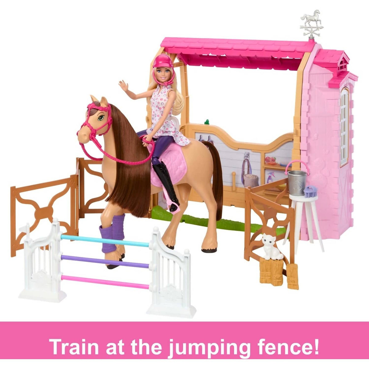 Barbie - Mysteries - The Great Horse Chase Stable Playset - Mattel