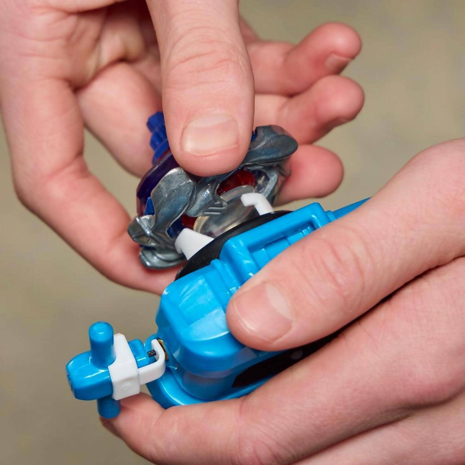 BEYBLADE X - Cobalt Dragoon 2-60C Deluxe Left-spin String Launcher Set