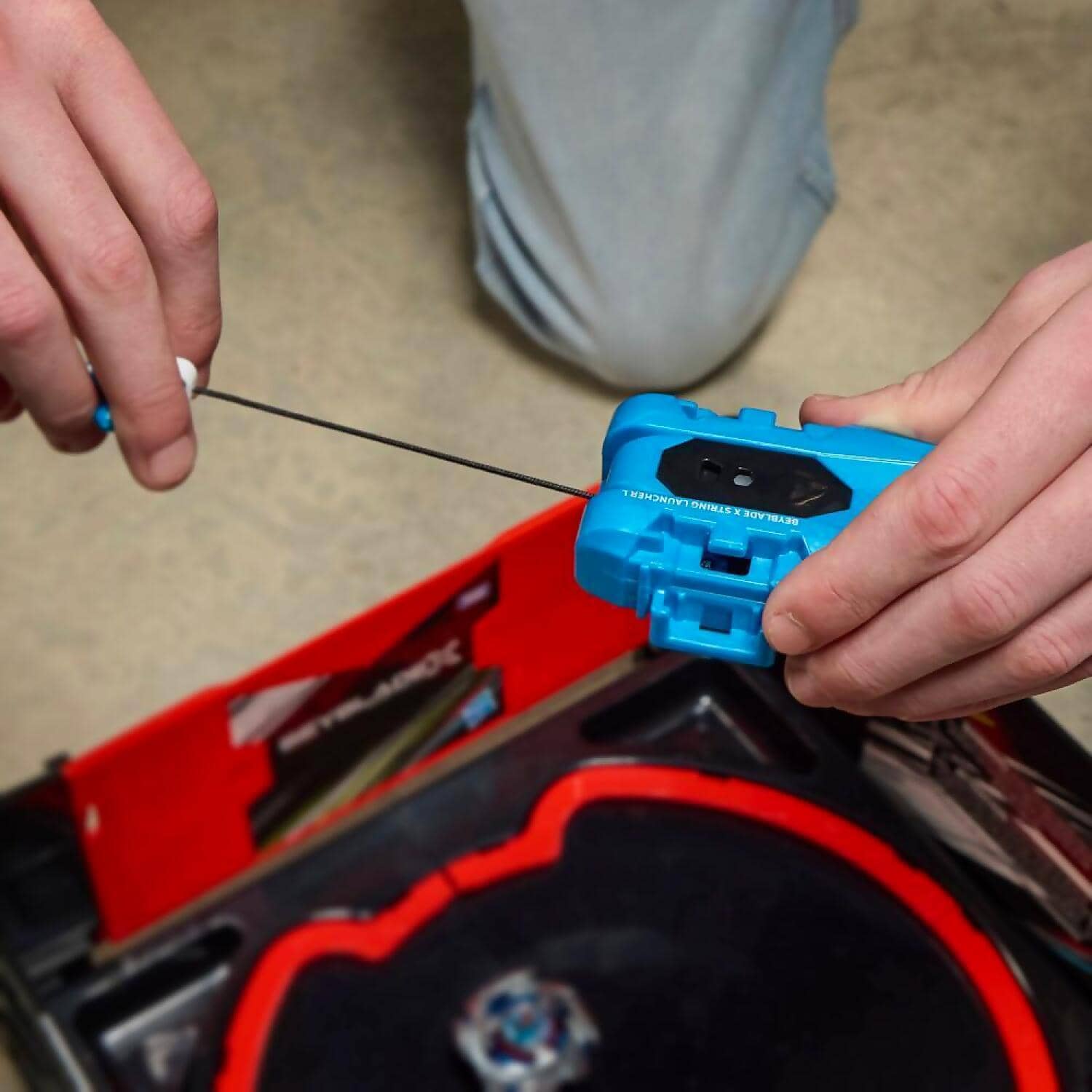 BEYBLADE X - Cobalt Dragoon 2-60C Deluxe Left-spin String Launcher Set