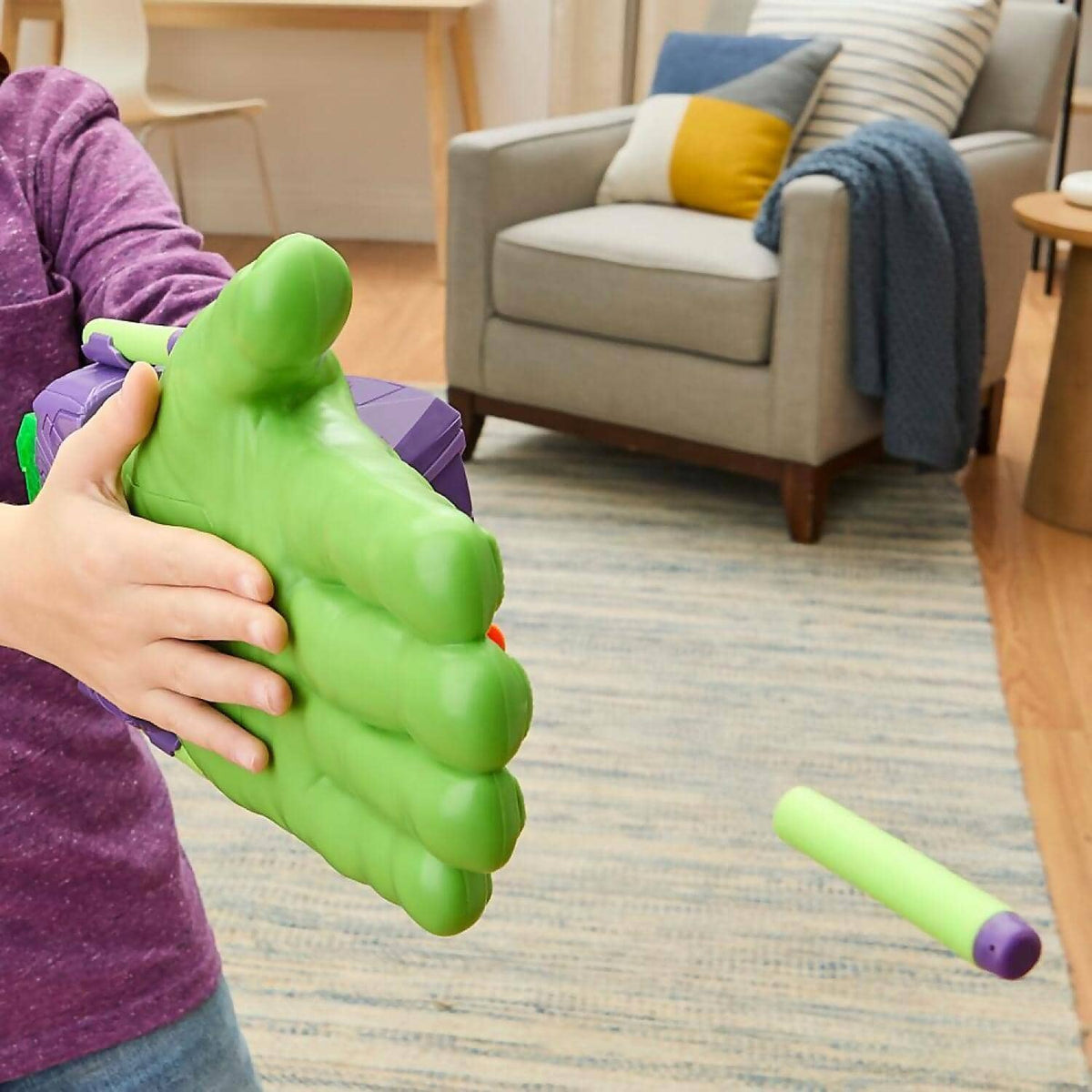 Nerf - Marvel Avengers Hulk Thunderclap Blaster Roleplay Toy With 3 Nerf Darts - Hasbro