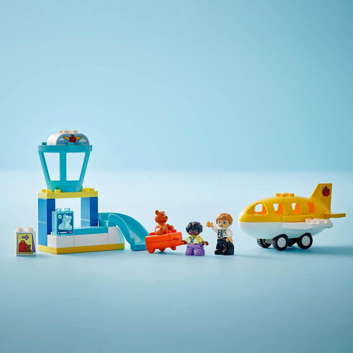 LEGO® 10443 First Time at the Airport -  DUPLO®