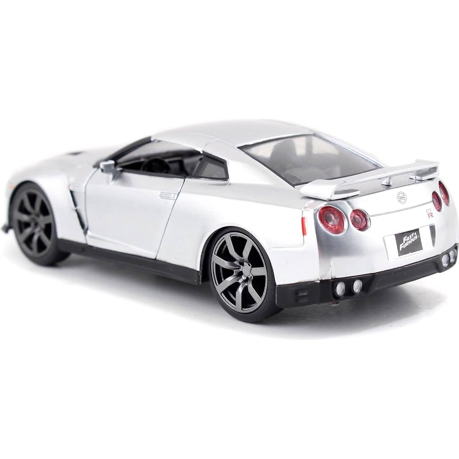 JADA TOYS - FAST & FURIOUS 5 - 2009 NISSAN GT-R 1:32 SCALE DIECAST VEHICLE