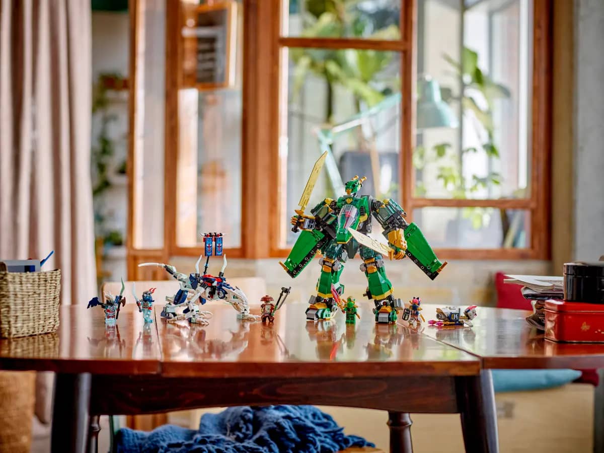 LEGO® 71845 Lloyd s Jet Mech - NINJAGO®