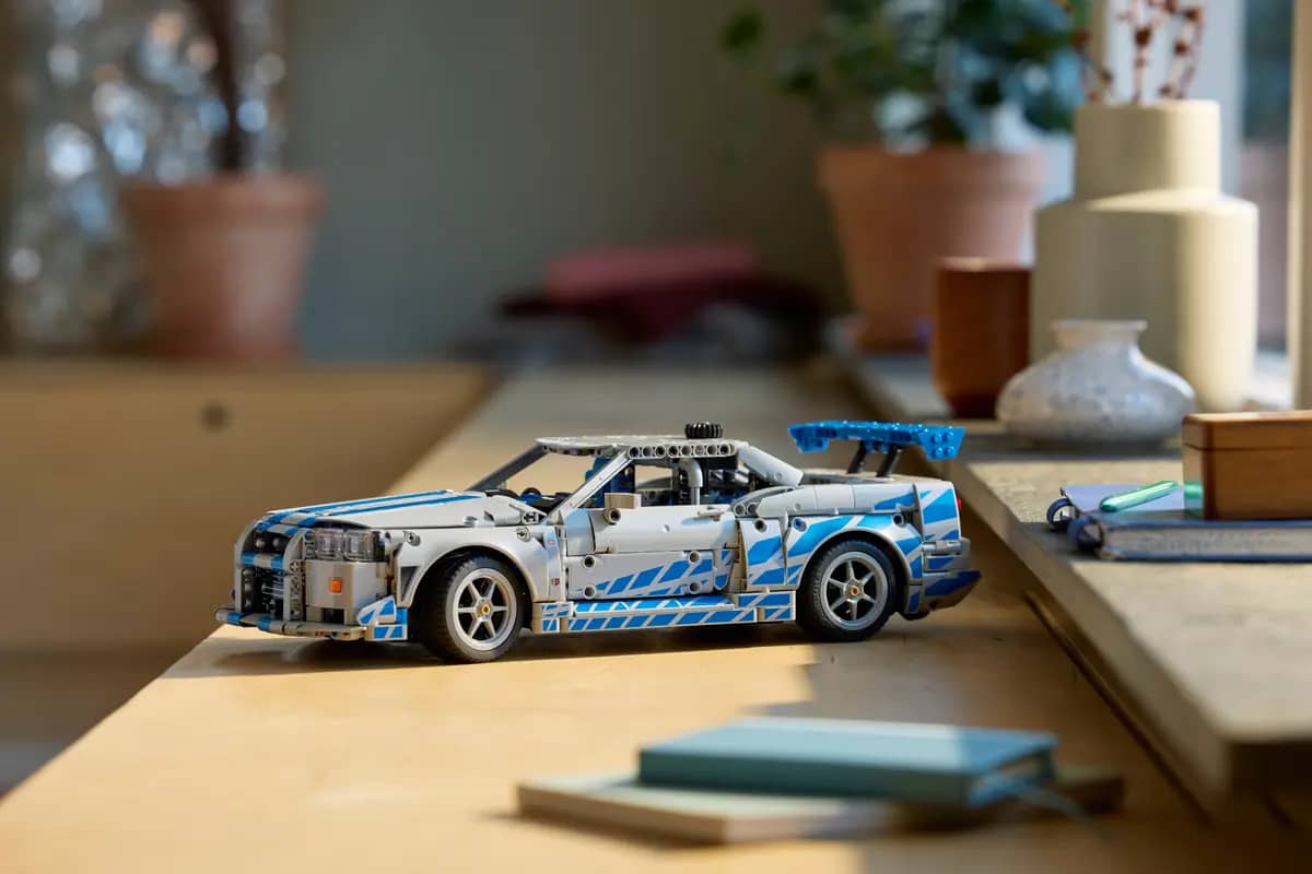 LEGO® 42210 2 Fast 2 Furious Nissan Skyline GT-R (R34) Car - Technic