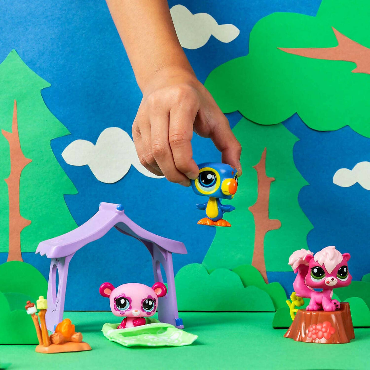 Littlest Pet Shop - Camping Set 3 Pack  Figurine Playset