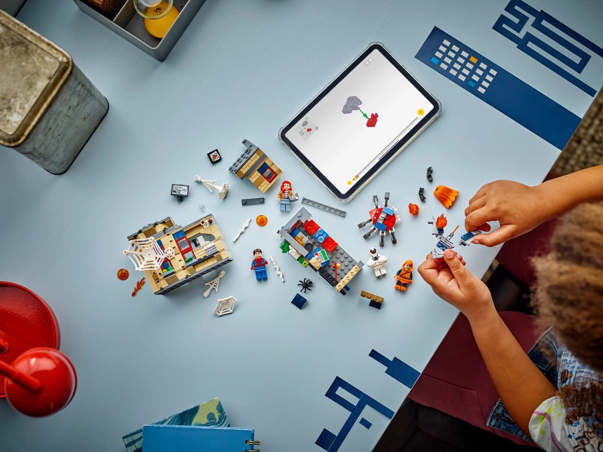 LEGO® 76317 Peter Parker s Apartment - Marvel Super Heroes