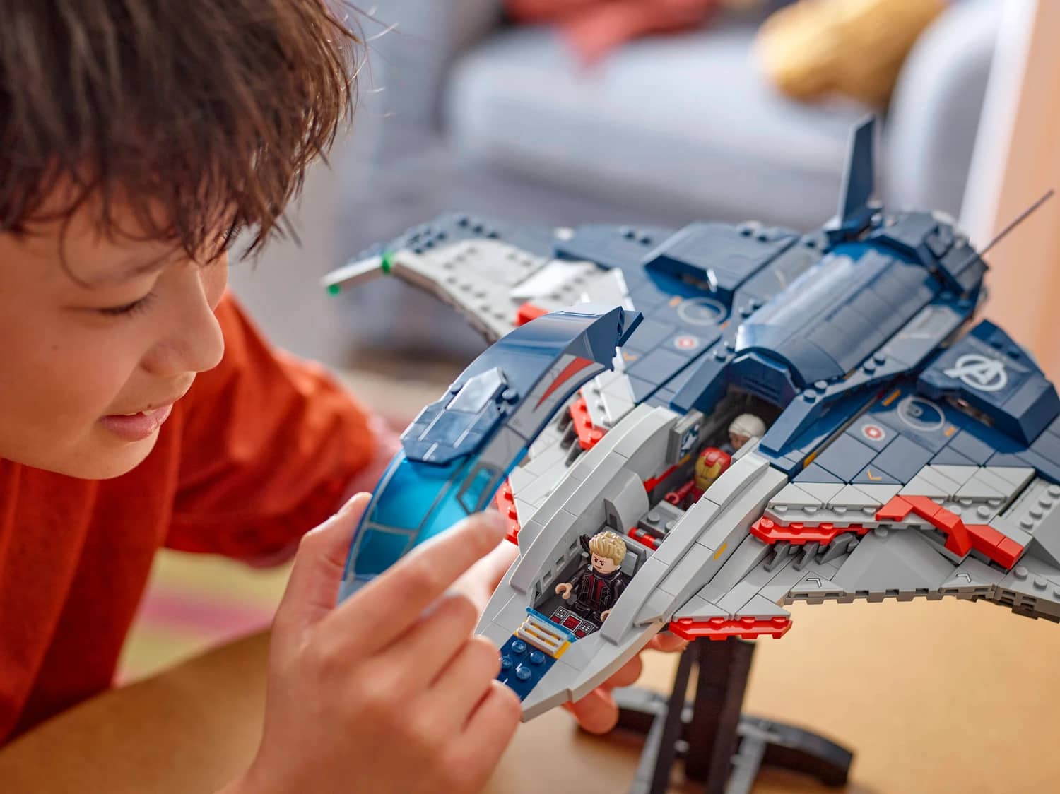 LEGO® 76325 Avengers: Age of Ultron Quinjet - Marvel Super Heroes