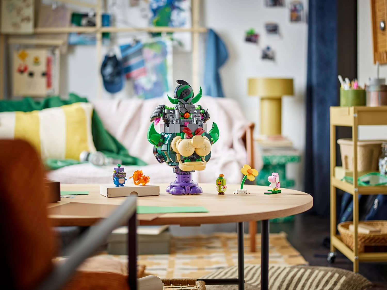 LEGO® 72042 Prince Florian & Castle Bowser - Super Mario™