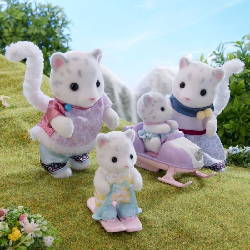 Sylvanian Families - Snow Leopard Family Playset