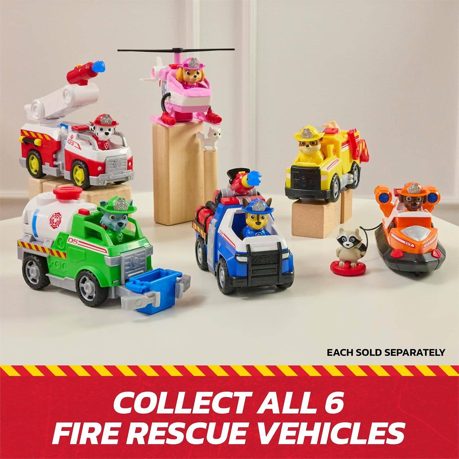Paw Patrol - Fire Rescue: Rescue Fire Chopper with Skye Figure - Spin Master