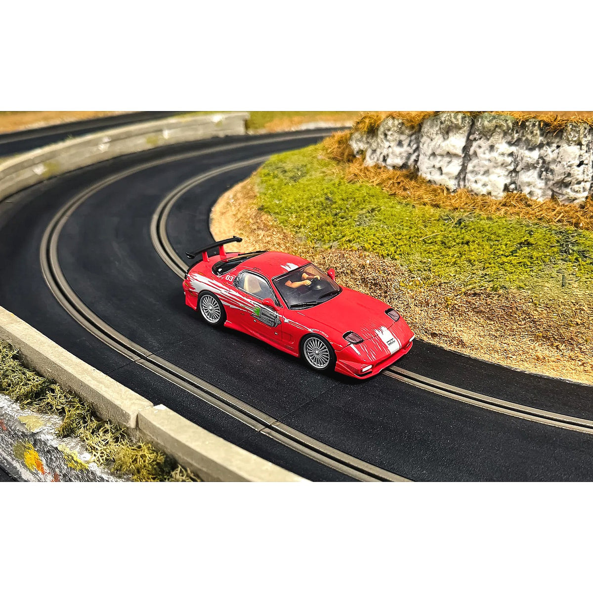 SCALEXTRIC - 1/32 MAZDA RX7 - THE FAST AND THE FURIOUS DOM TURETTO SLOT CAR