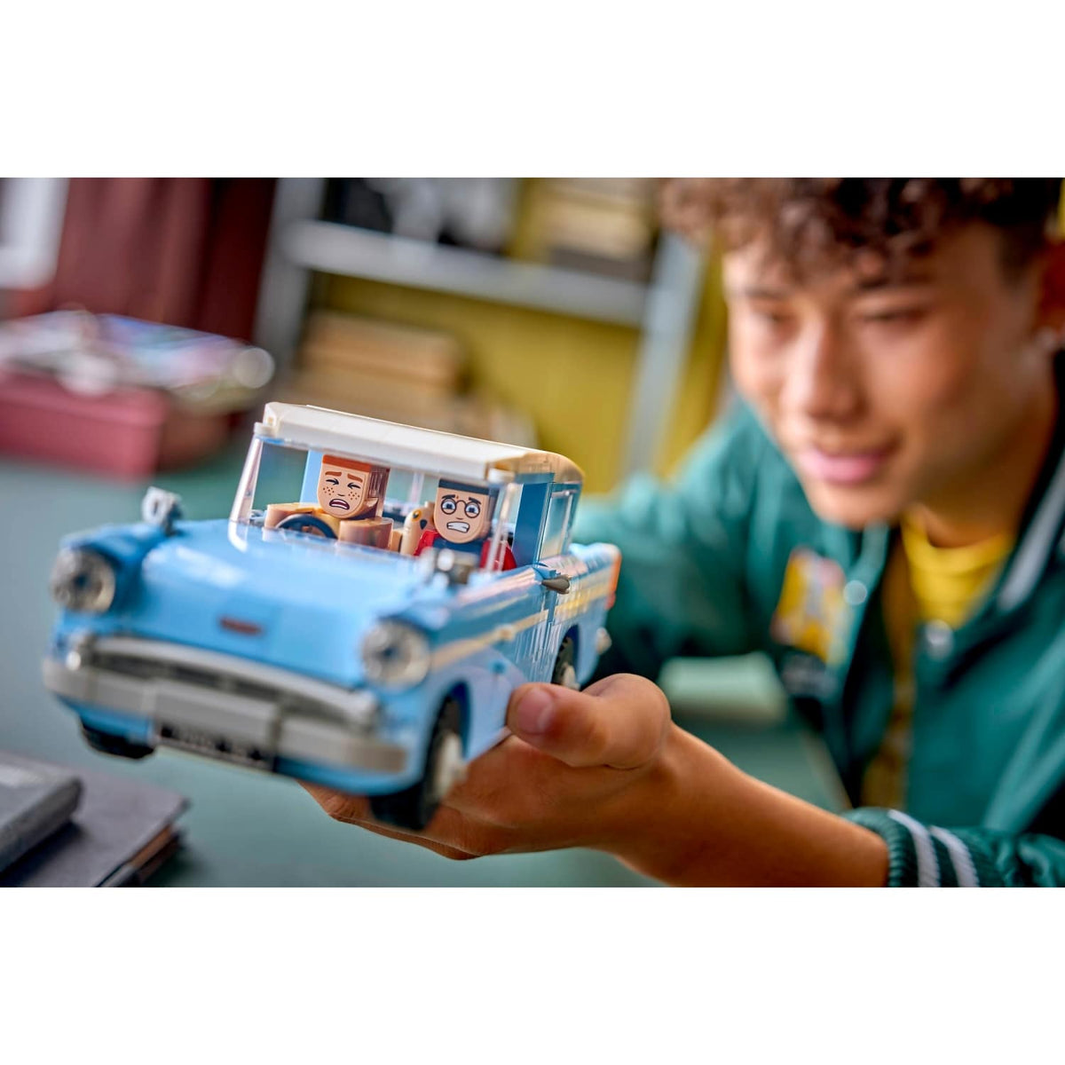 LEGO® 76470 Enchanted Flying Ford Anglia - Harry Potter™