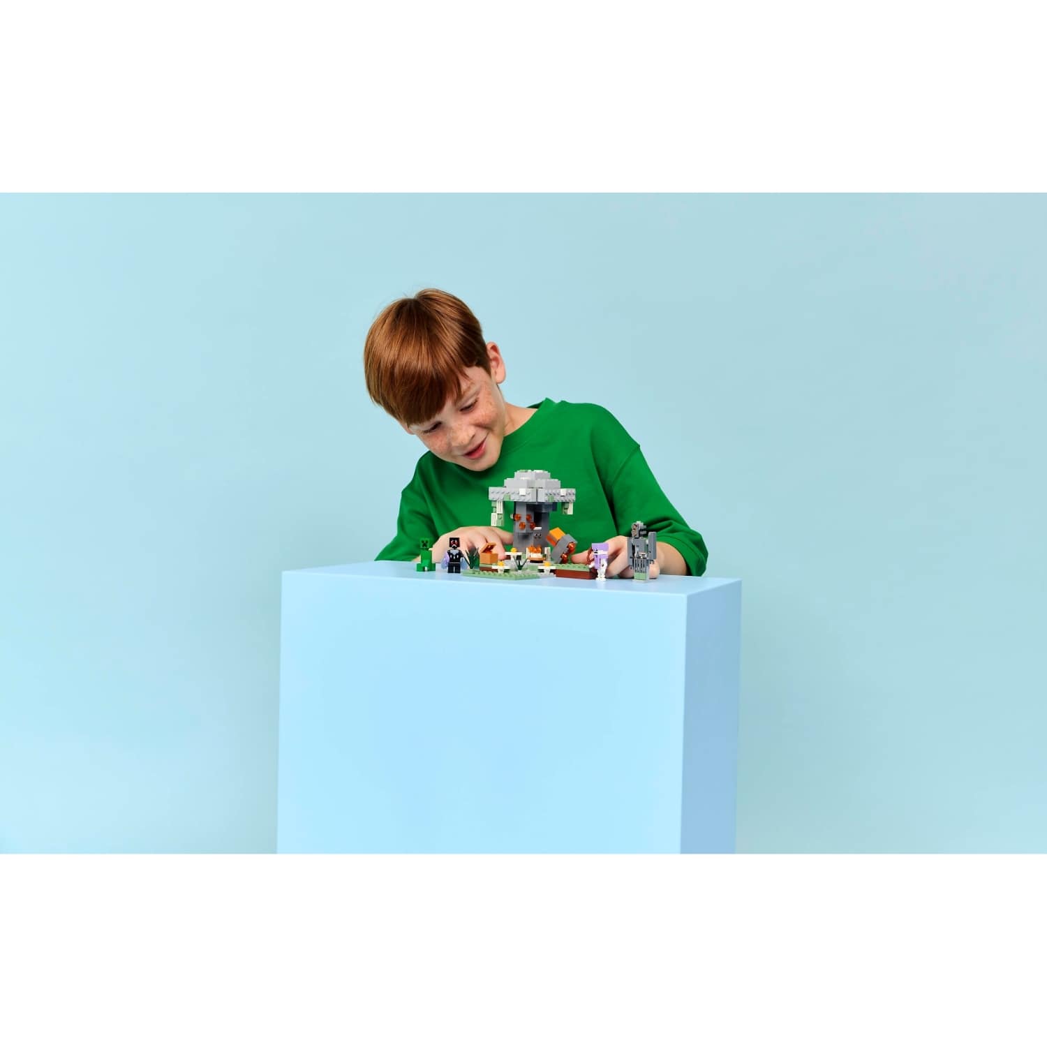 LEGO® 21586 The Pale Garden - Minecraft®