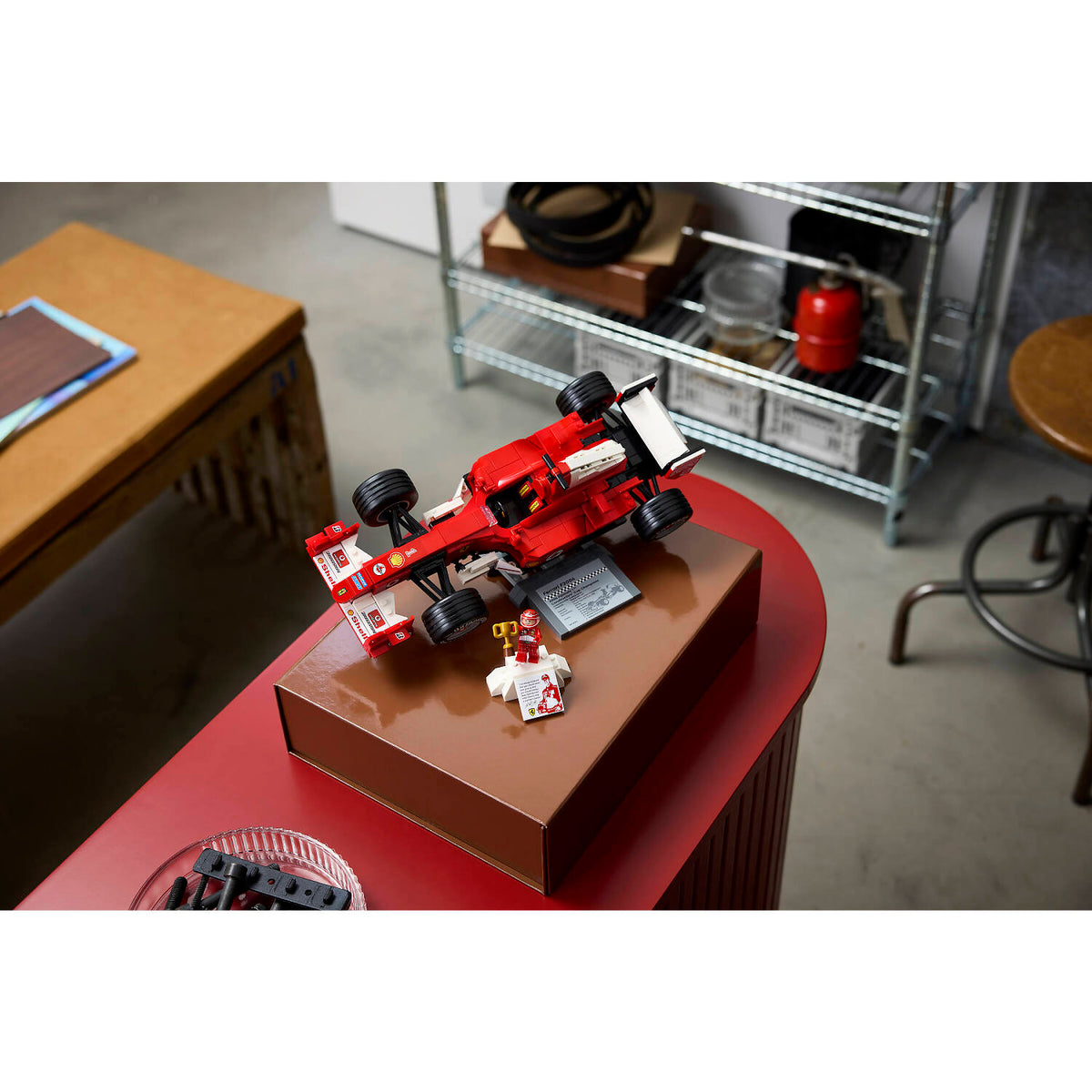 LEGO® 11375 Ferrari F2004 & Michael Schumacher - ICONS