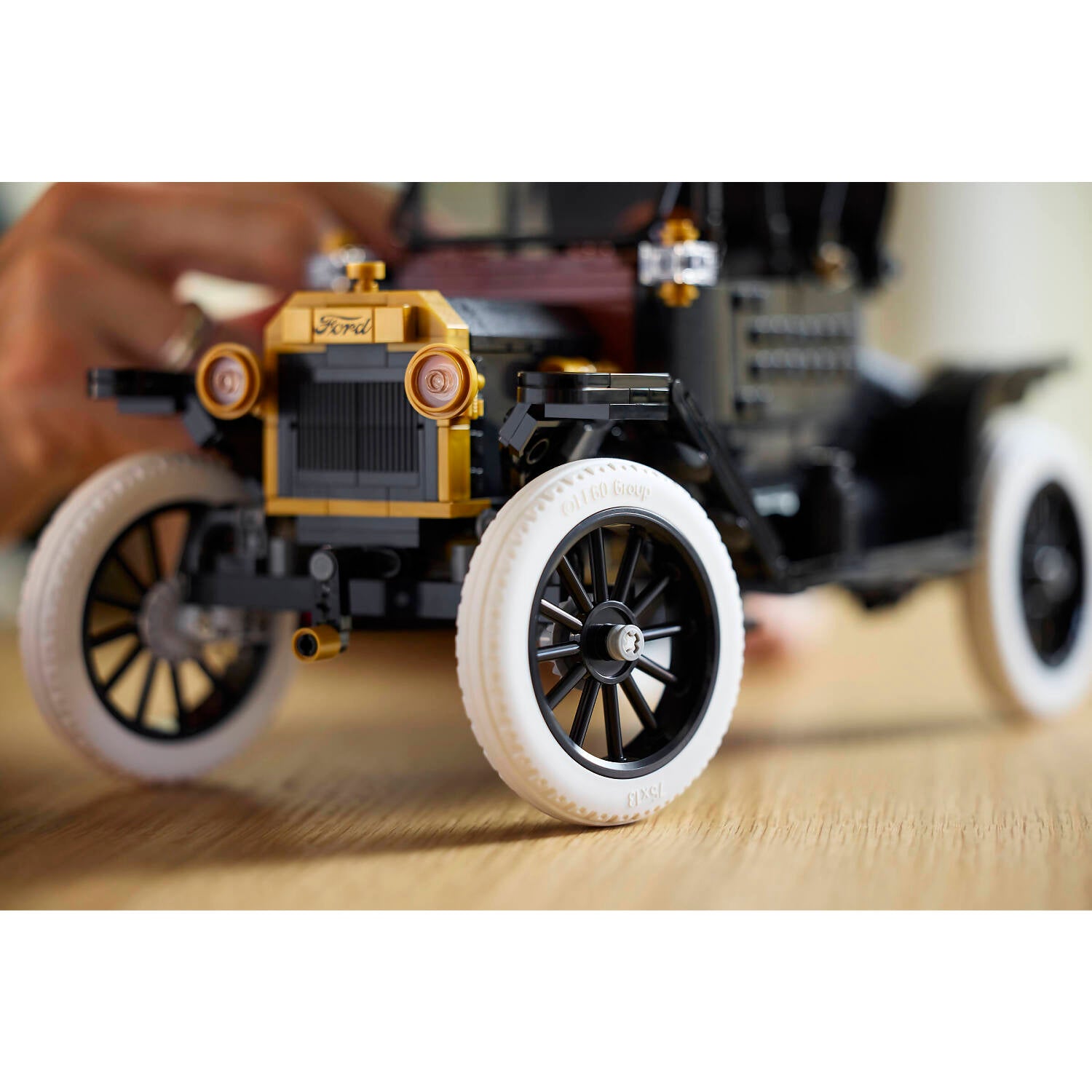 LEGO® 11376 Ford Model T - ICONS