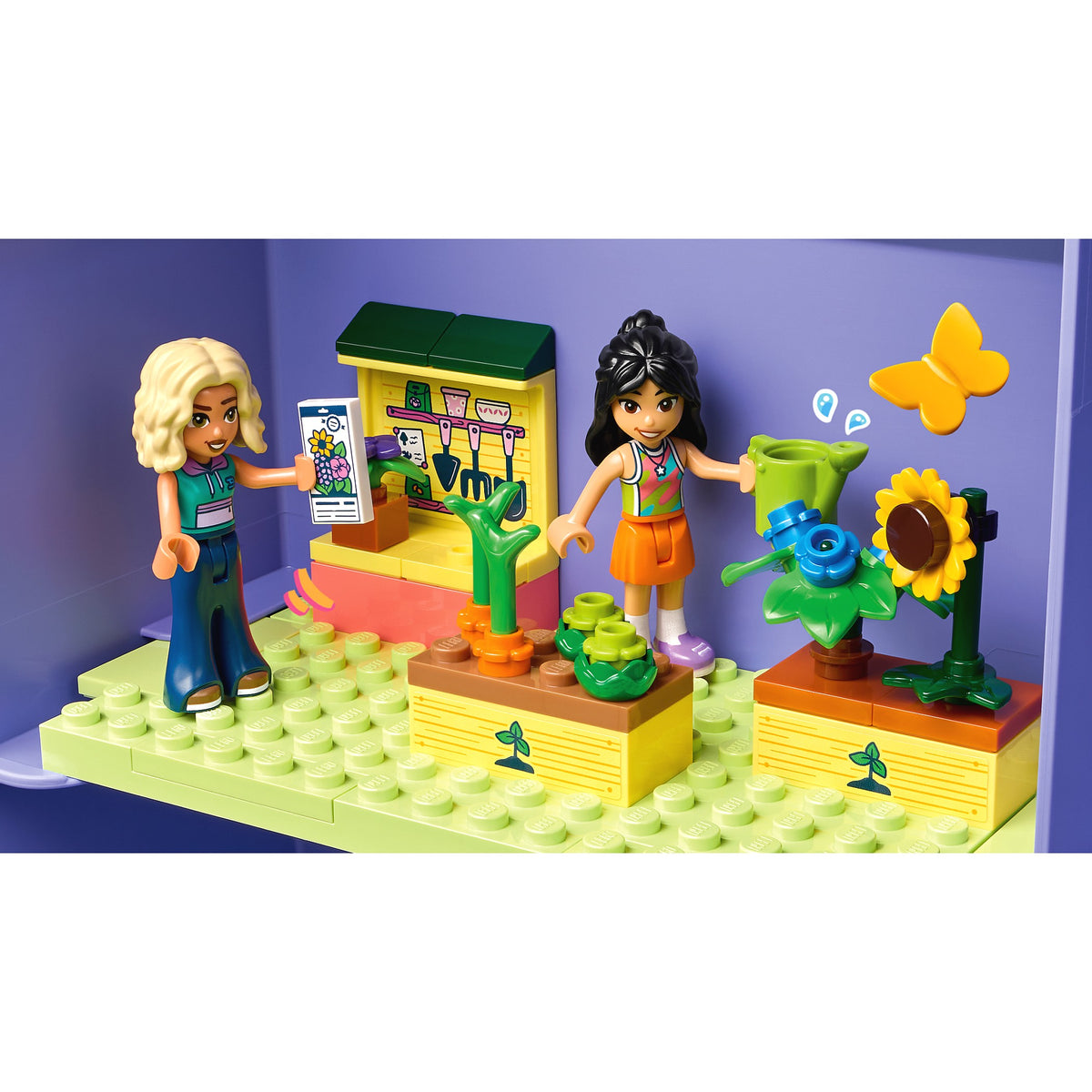 LEGO® 42697 Creative Dollhouse Suitcase - Friends