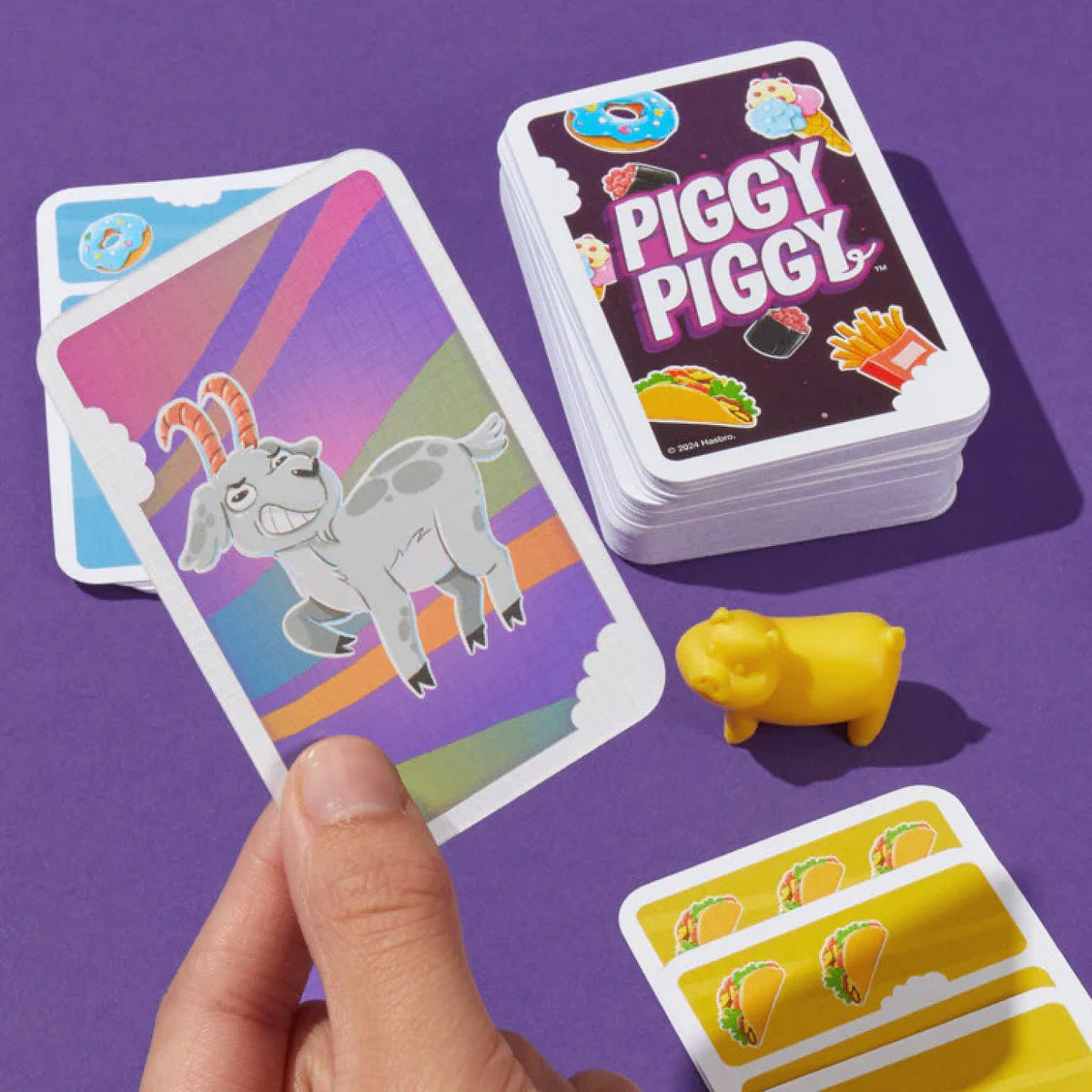 Hasbro Gaming - Piggy Piggy Card Game