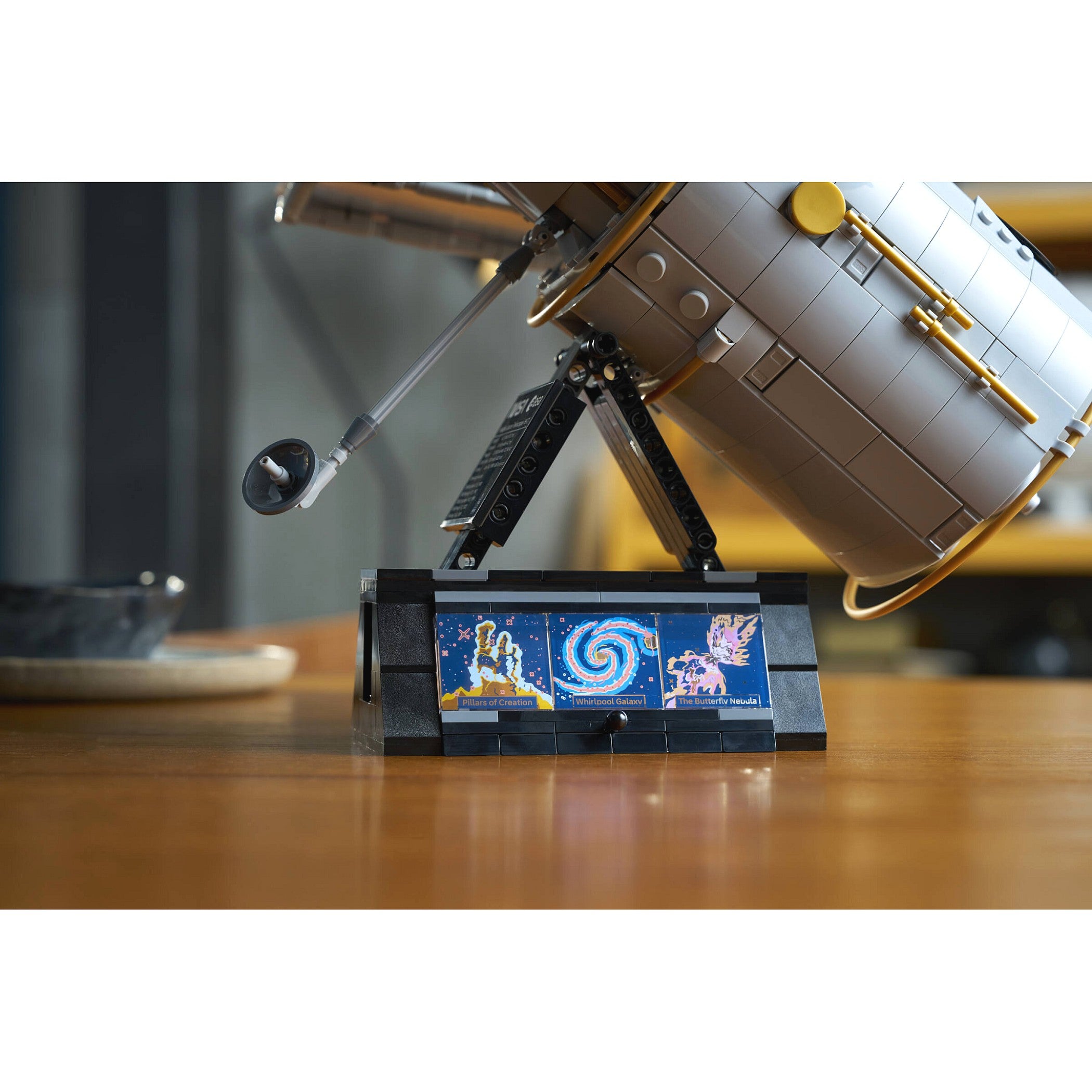 LEGO® 11382 Hubble Space Telescope - Icons