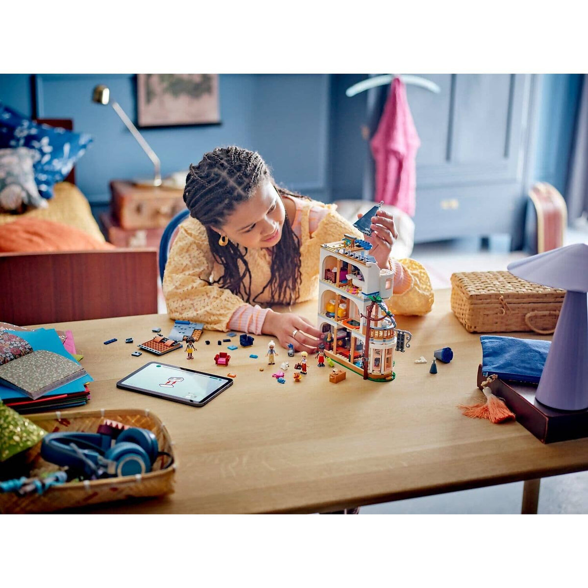 LEGO® 42638 Castle Bed and Breakfast - Friends