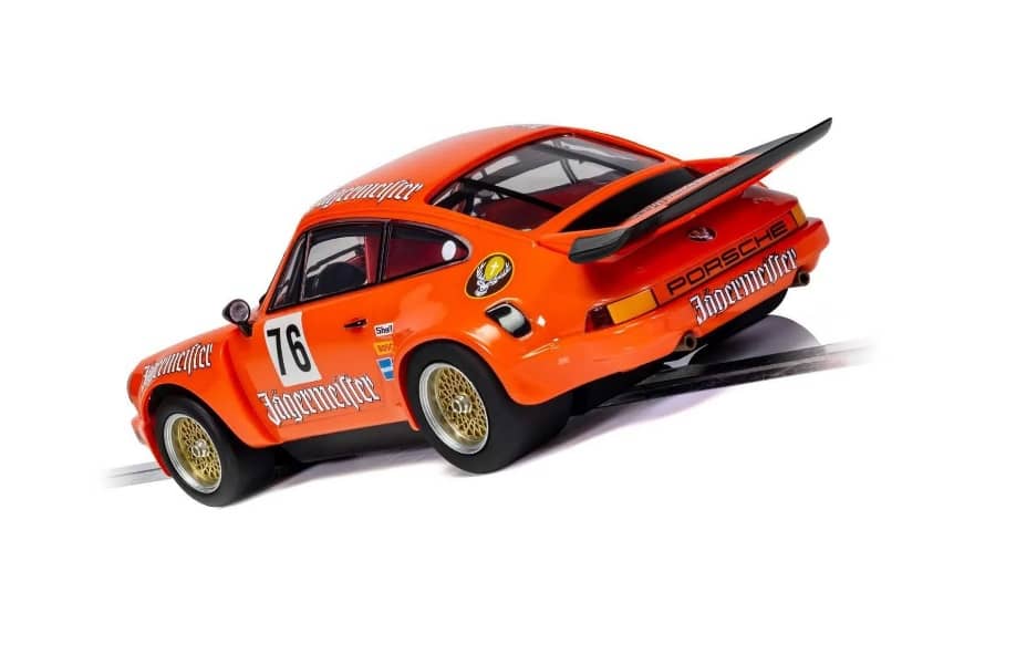 SCALEXTRIC - C4211 1:32 PORSCHE 911 CARRERA RSR SLOT CAR SUIT CARRERA