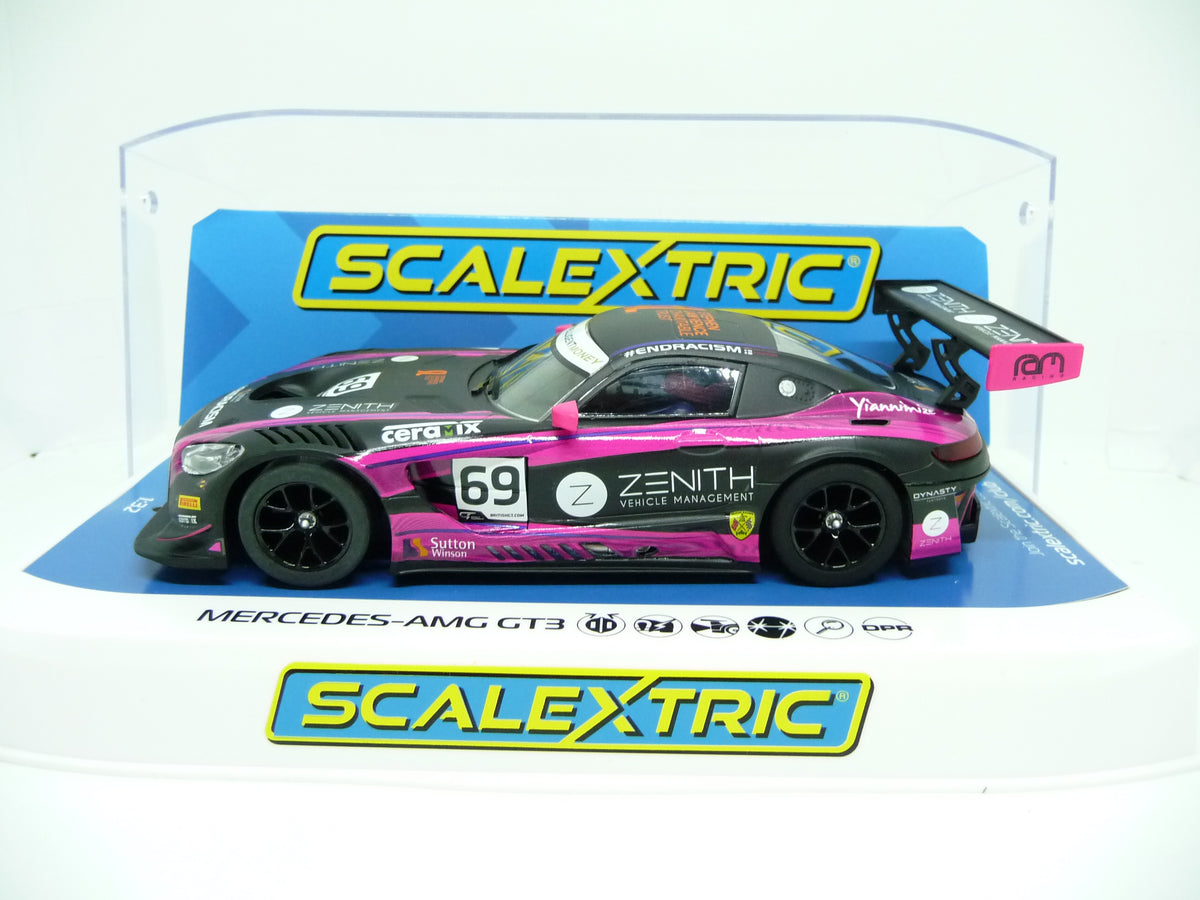 SCALEXTRIC - C4242 MERCEDES AMG GT3 BRITISH GT 2020 DE HAAN & KUJALA