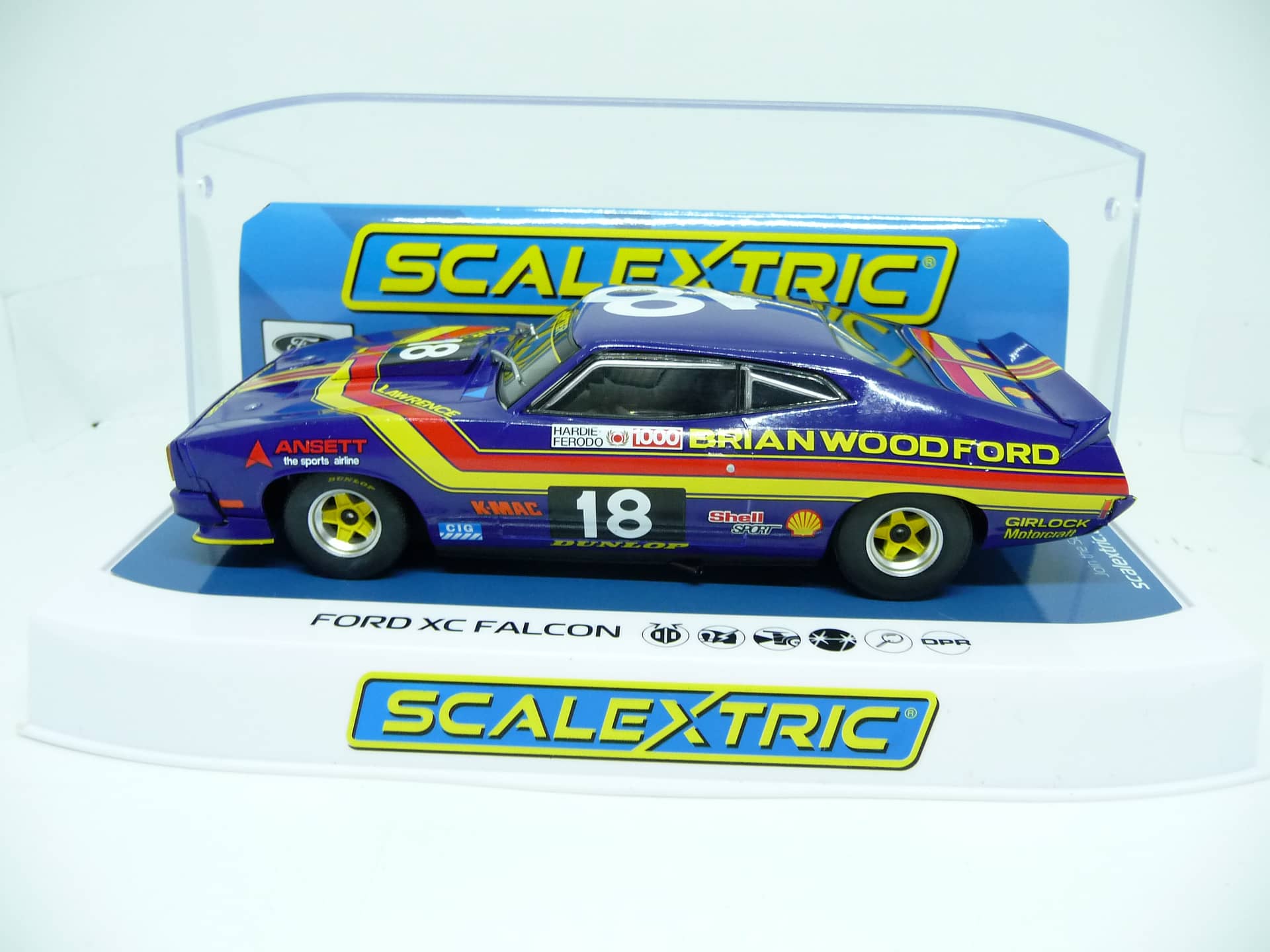 SCALEXTRIC - C4260 1:32 FORD FALCON XC NO18 BATHURST 1978 SLOT CAR SUIT CARRERA
