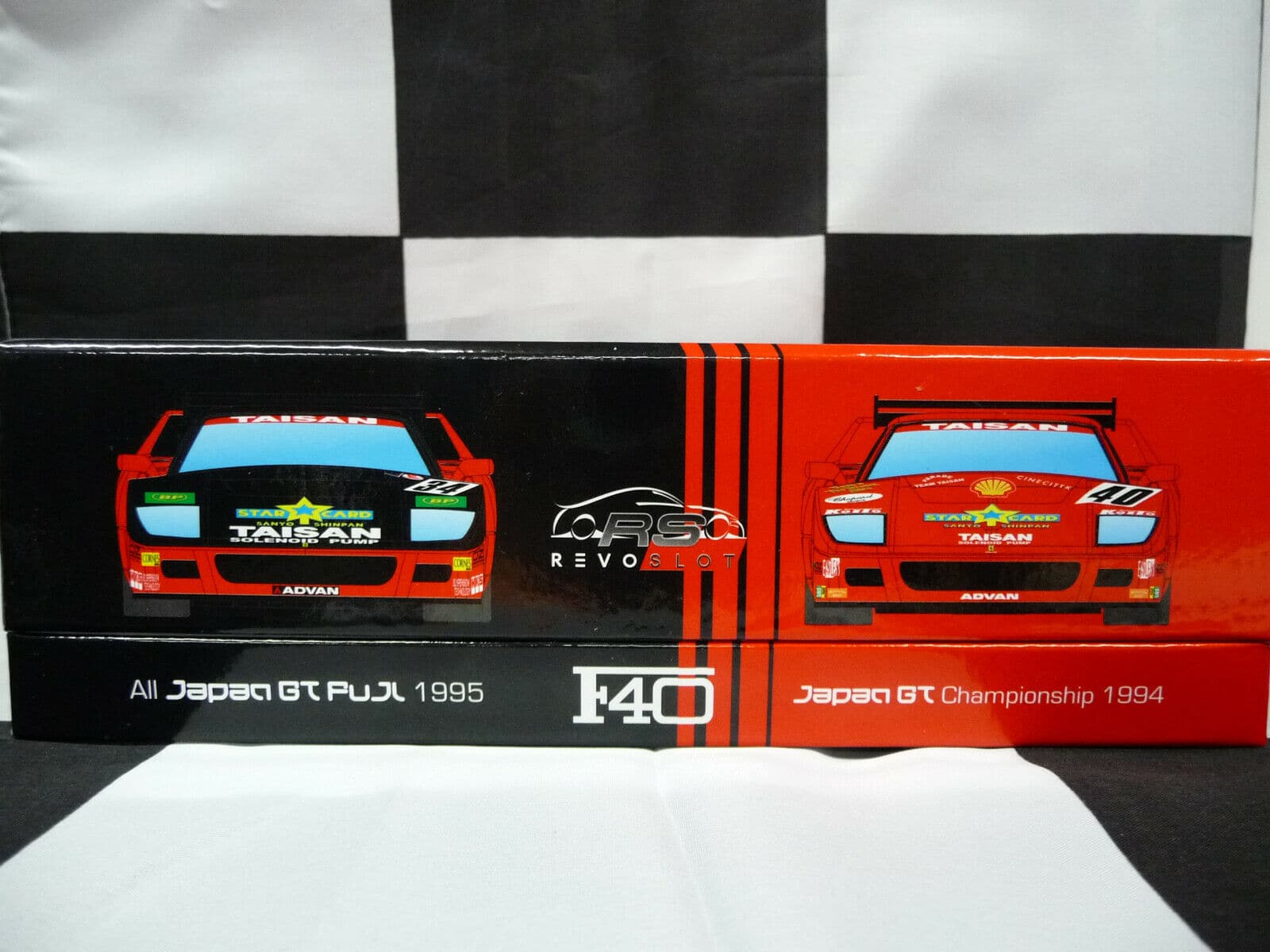 REVOSLOT - 1:32 RS0099 FERRARI F40 TEAM TAISAN TWIN PACK NO34 NO.40 SCALEX/CARR