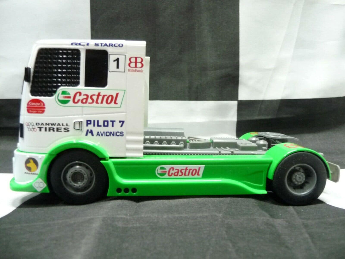 SCALEXTRIC - C4156 1:32 TEAM CASTROL RACING TRUCK SLOT CAR ALSO SUITS CARRERA