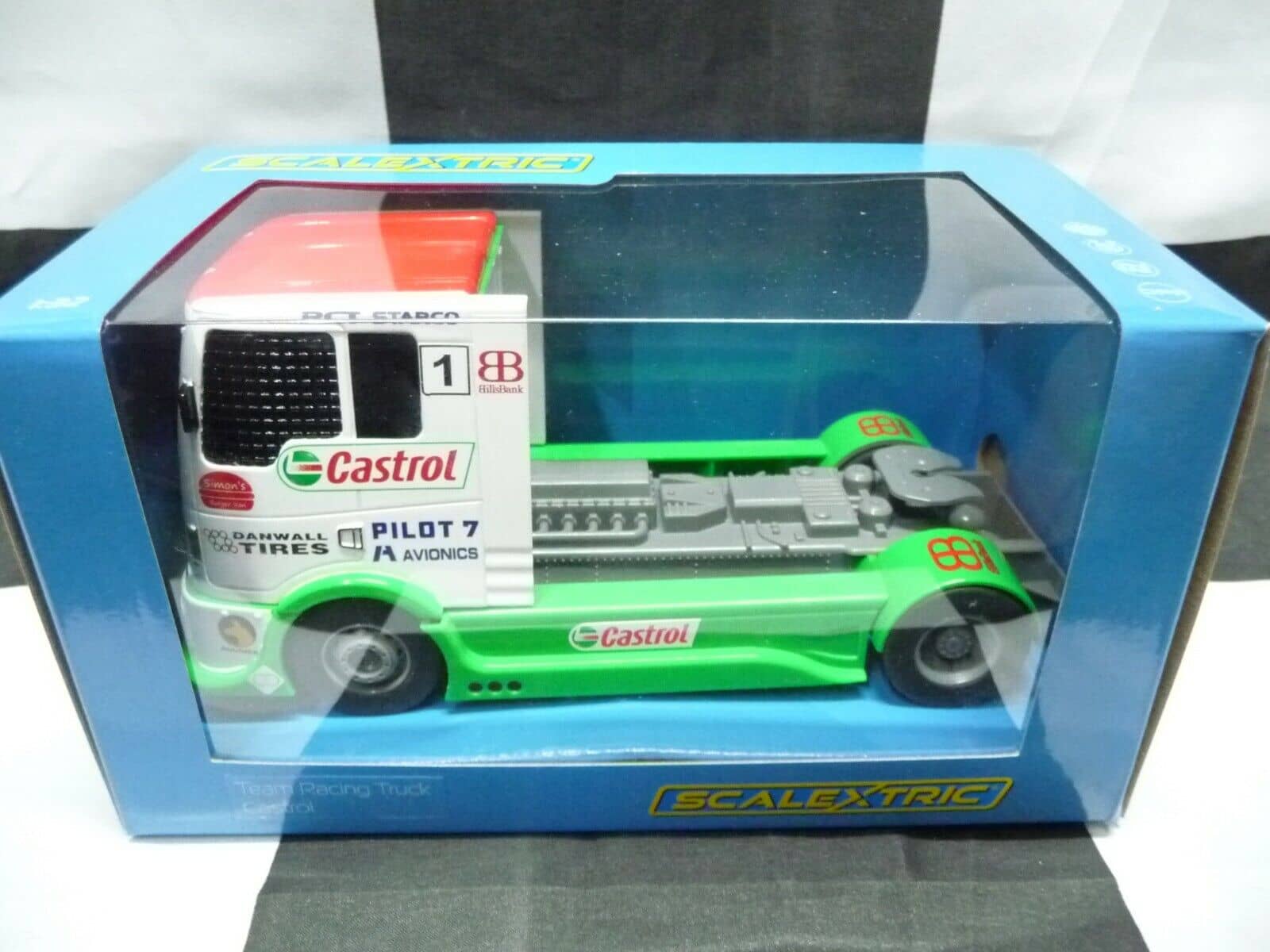 SCALEXTRIC - C4156 1:32 TEAM CASTROL RACING TRUCK SLOT CAR ALSO SUITS CARRERA