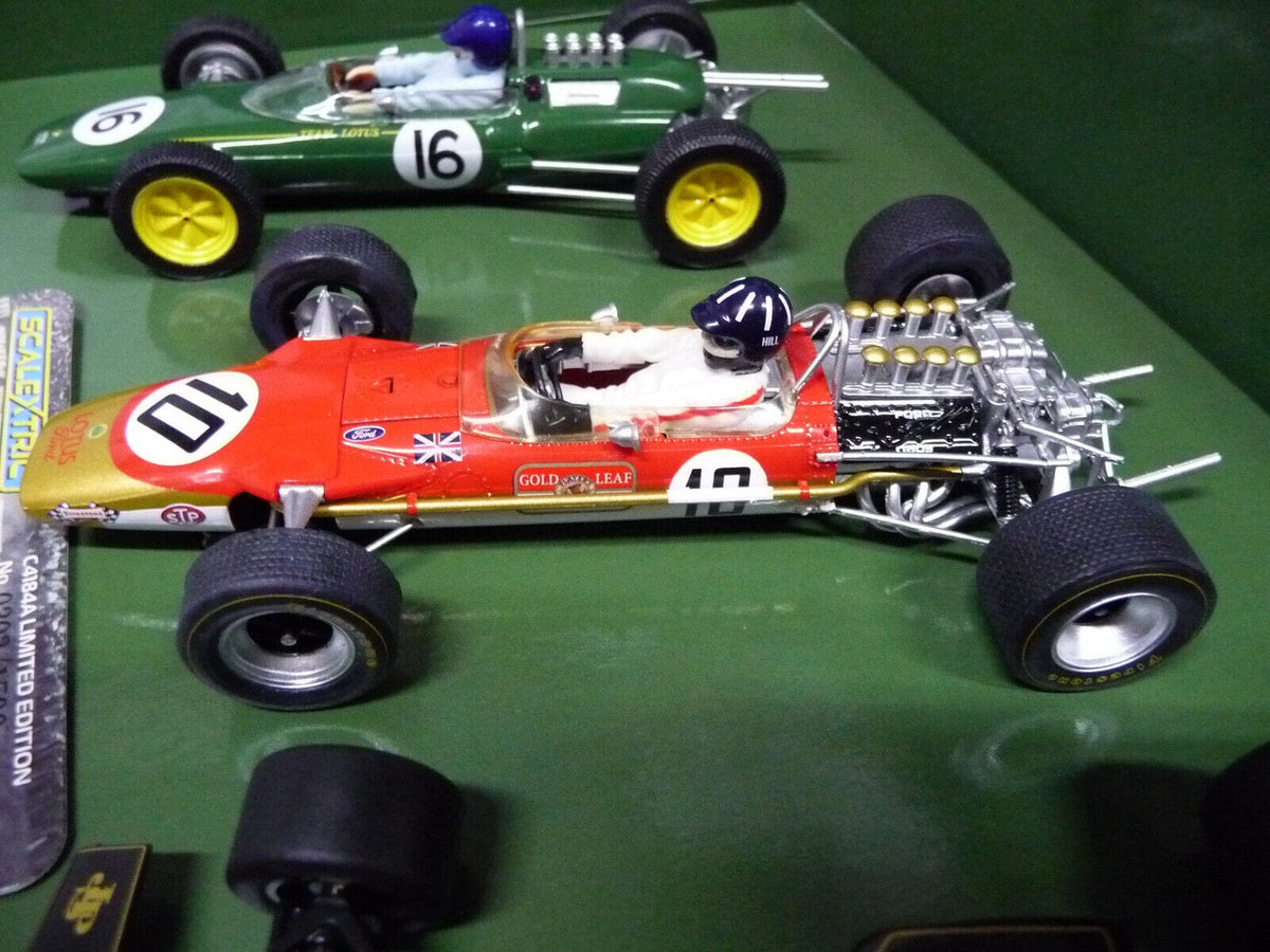 SCALEXTRIC - C4184A 1:32 THE GENIUS OF COLIN CHAPMAN TEAM LOTUS TRIPLE PACK