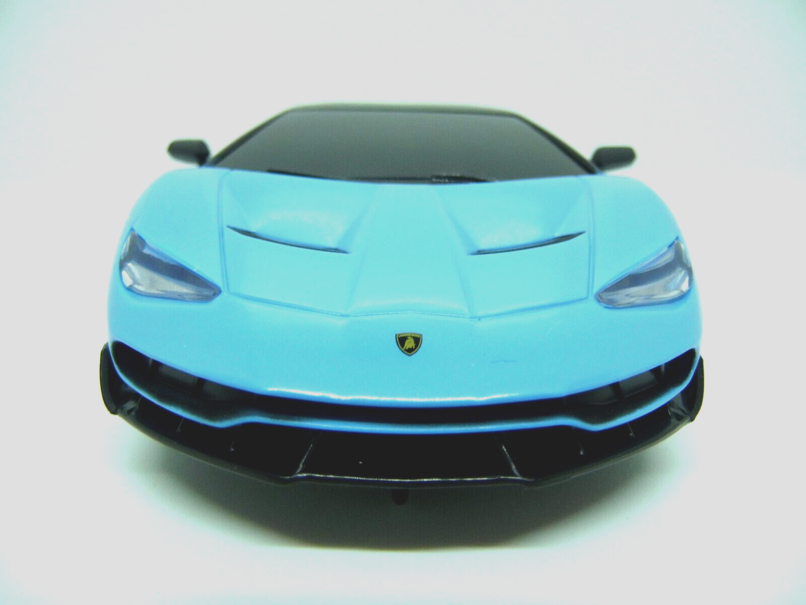SCALEXTRIC - C4312 1:32 LAMBORGHINI CENTENARIO BLUE SLOT CAR SUIT CARRERA