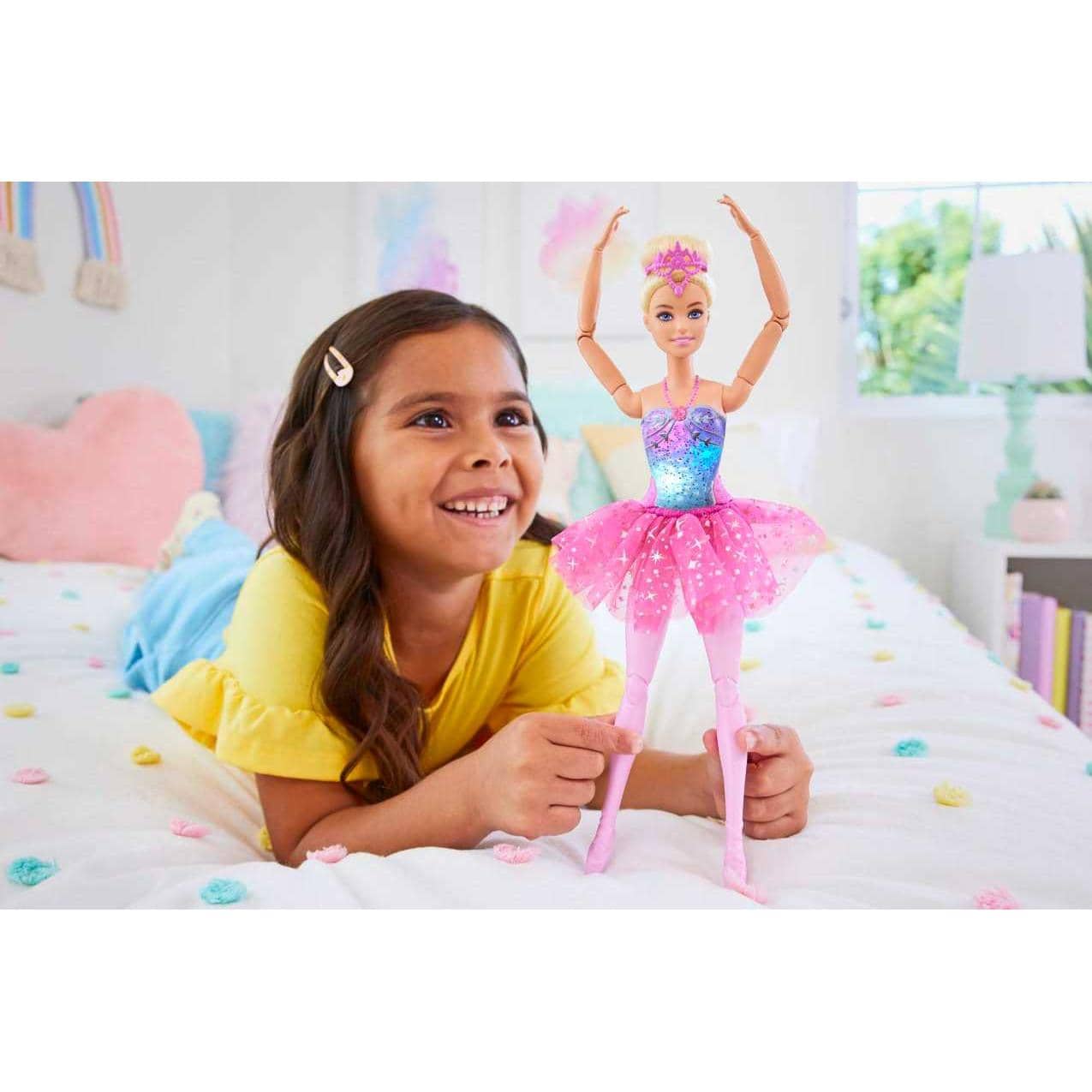 Barbie - Dreamtopia Twinkle Lights Ballerina Doll