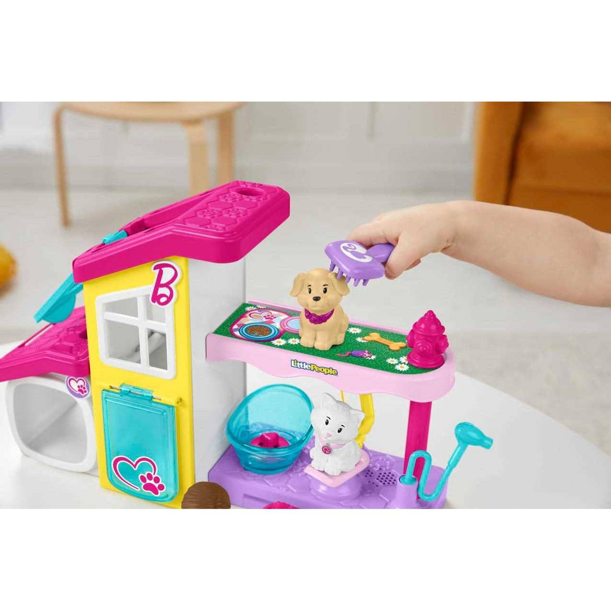 Barbie - Play and Care Pet Spa by Little People